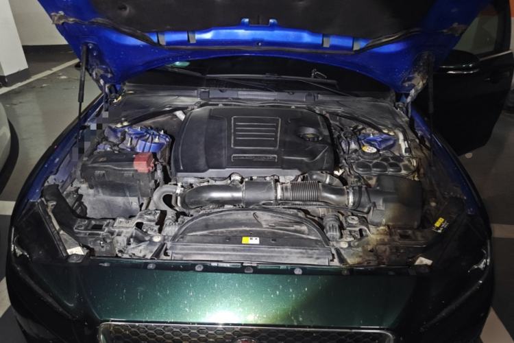 Used Jaguar XEL 2019 2.0T 200 PS Deluxe Edition Engine Bay