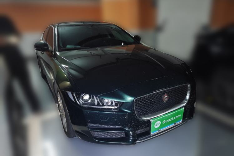 Used Jaguar XEL 2019 2.0T 200 PS Deluxe Edition Front Right 45 Deg