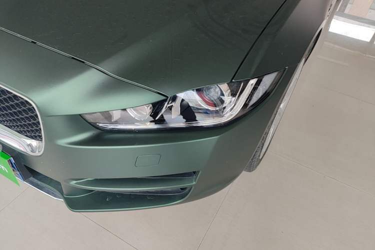 Used Jaguar XEL 2019 2.0T 200 PS Deluxe Edition Left Front Headlight
