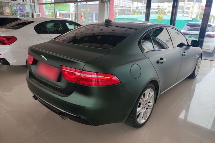Used Jaguar XEL 2019 2.0T 200 PS Deluxe Edition Rear Right 45 Deg