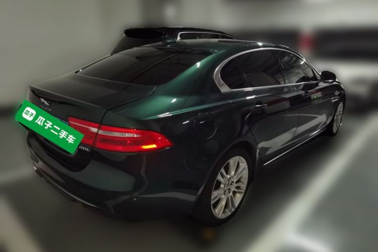Used Jaguar XEL 2019 2.0T 200 PS Deluxe Edition Rear Right 45 Deg