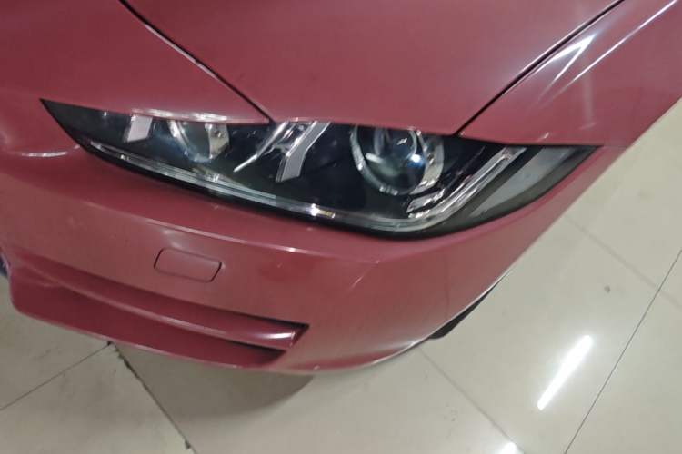 Used Jaguar XEL 2019 2.0T 200 PS Luxury Edition Left Front Headlight