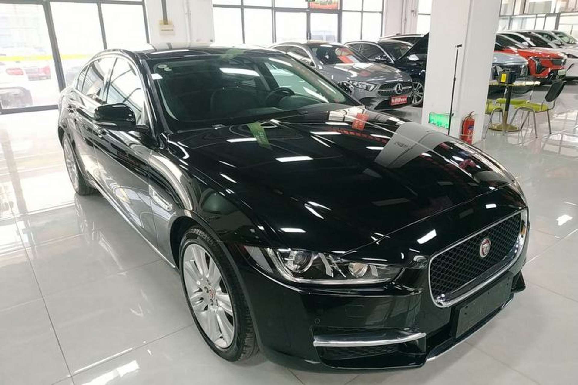 Used Jaguar XEL 2019 2.0T 200 PS Deluxe Edition Exterior 1