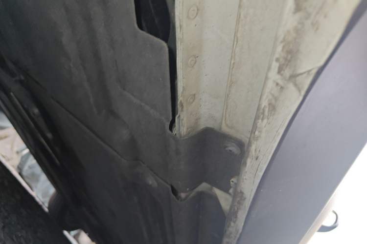 Used Jaguar XEL 2019 2.0T 200 PS Deluxe Edition Chassis Rear Right