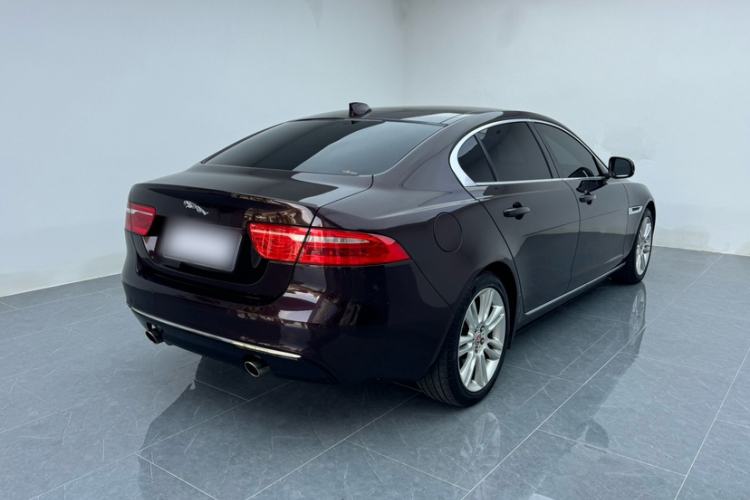 Used Jaguar XEL 2019 2.0T 200 PS Deluxe Edition Exterior 6