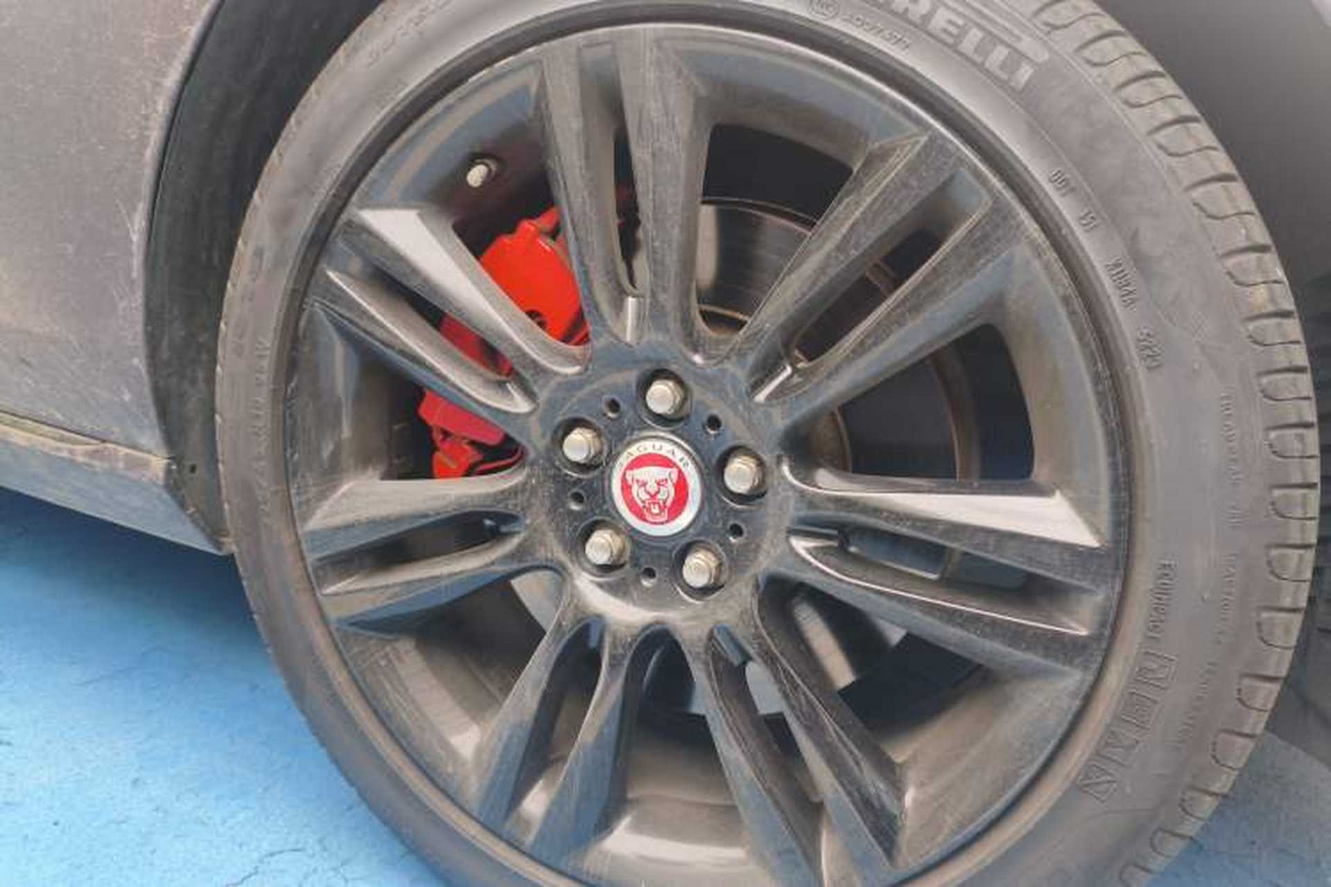 Used Jaguar XEL 2019 2.0T 200 PS Deluxe Edition Exterior 7