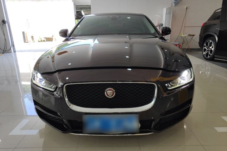 Used Jaguar XEL 2019 2.0T 200 PS Deluxe Edition Front