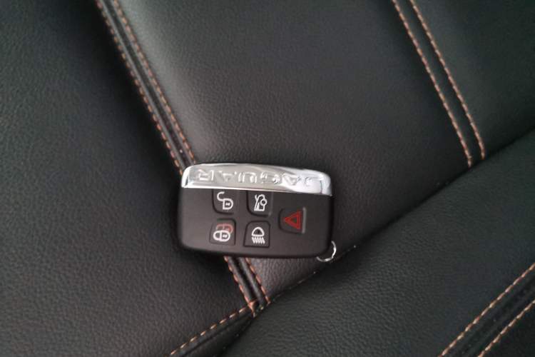 Used Jaguar XEL 2019 2.0T 200 PS Luxury Edition Vehicle Key