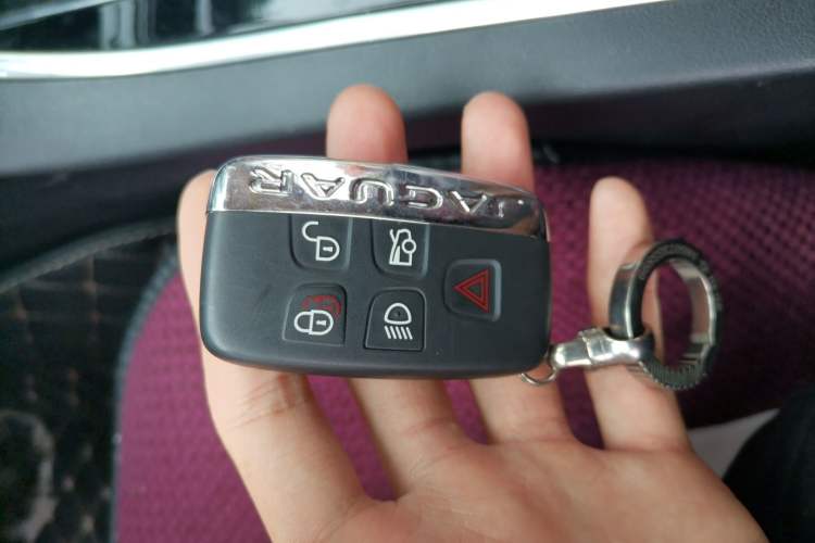 Used Jaguar XEL 2019 2.0T 250 PS Premium Edition Vehicle Key