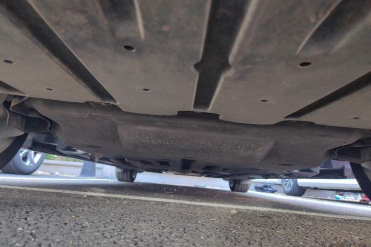 Used Jaguar XEL 2019 2.0T 200 PS Deluxe Edition Chassis Front