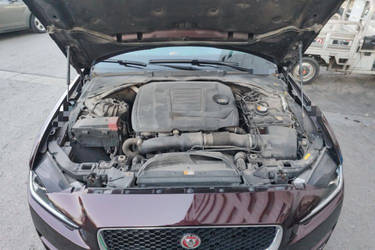 Used Jaguar XEL 2019 2.0T 200 PS Deluxe Edition Engine Bay