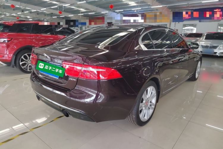 Used Jaguar XEL 2019 2.0T 200 PS Deluxe Edition Exterior 5