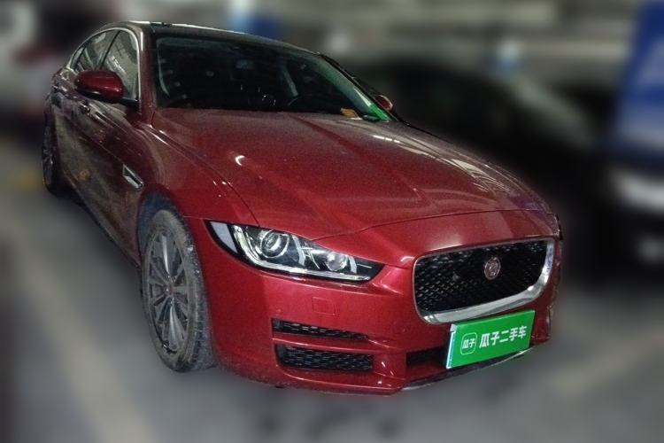 Used Jaguar XEL 2019 2.0T 200 PS Luxury Edition Front Right 45 Deg