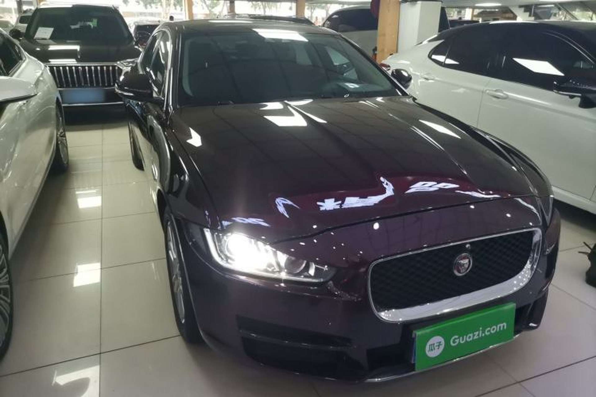 Used Jaguar XEL 2019 2.0T 200 PS Luxury Edition Front Right 45 Deg