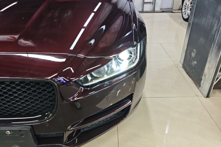 Used Jaguar XEL 2019 2.0T 200 PS Deluxe Edition Left Front Headlight
