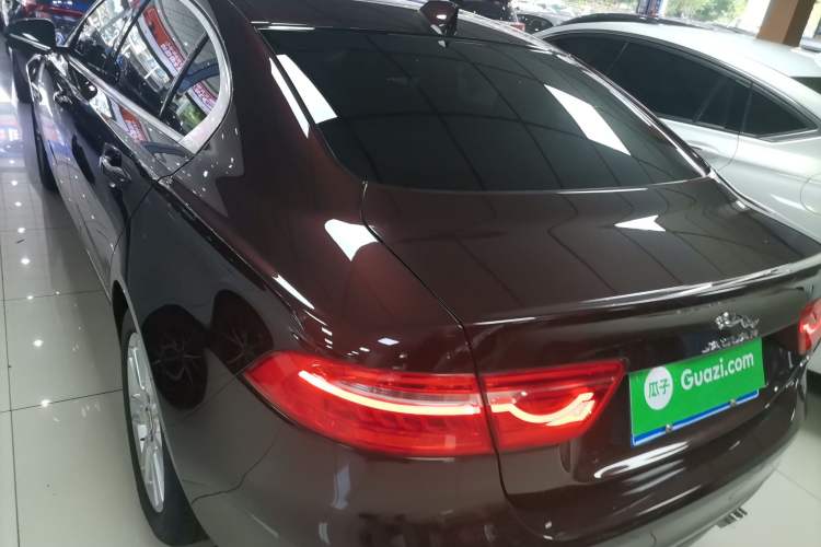 Used Jaguar XEL 2019 2.0T 200 PS Luxury Edition Rear Left 45 Deg