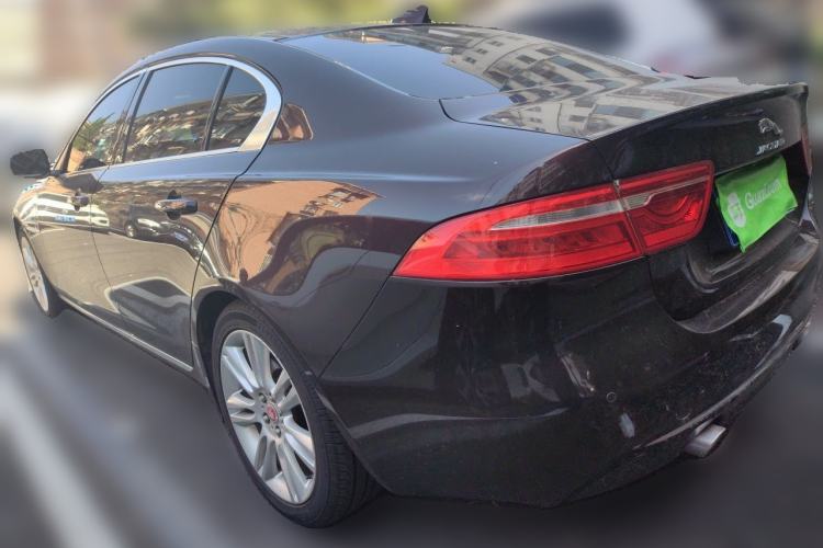 Used Jaguar XEL 2019 2.0T 200 PS Deluxe Edition Rear Left 45 Deg