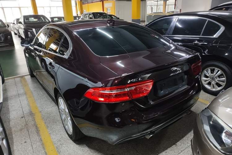 Used Jaguar XEL 2019 2.0T 200 PS Deluxe Edition Rear Left 45 Deg