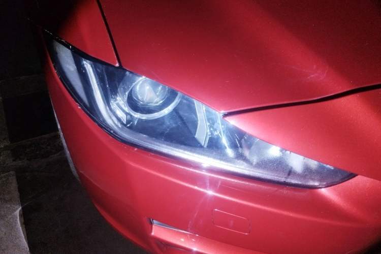 Used Jaguar XEL 2019 2.0T 200 PS Luxury Edition Right Front Headlight