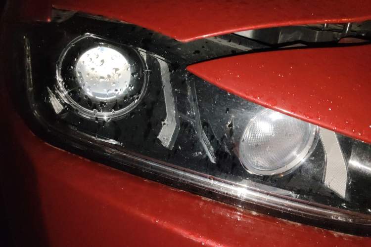 Used Jaguar XEL 2019 2.0T 200 PS Luxury Edition Right Front Headlight