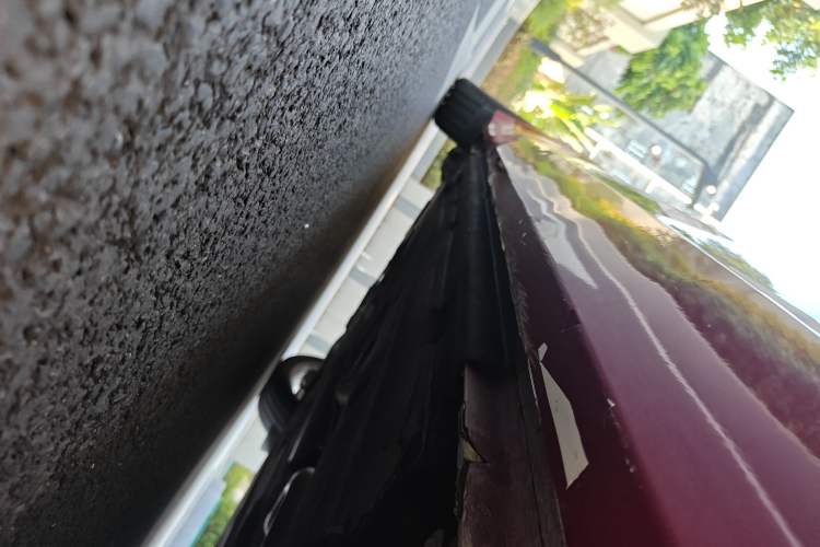 Used Jaguar XEL 2019 2.0T 200 PS Deluxe Edition Right Side Sill