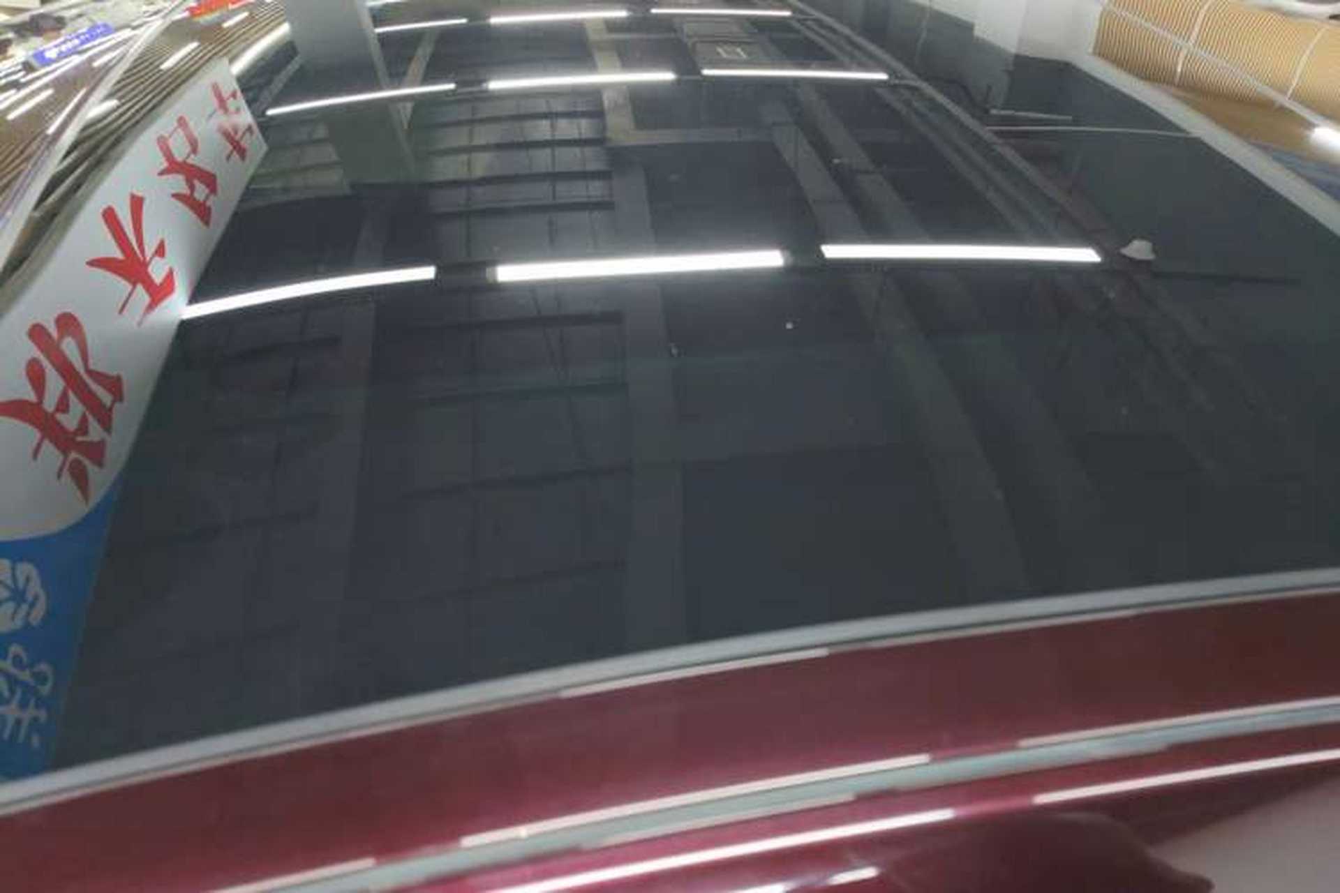 Used Jaguar XEL 2019 2.0T 200 PS Deluxe Edition Roof