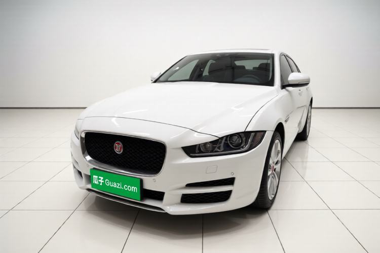 Jaguar XEL 2019 2.0T 200 PS Deluxe Edition usado Guazi used car, China used car export, Used car for sale, Used cars, Cheapest cars for sale