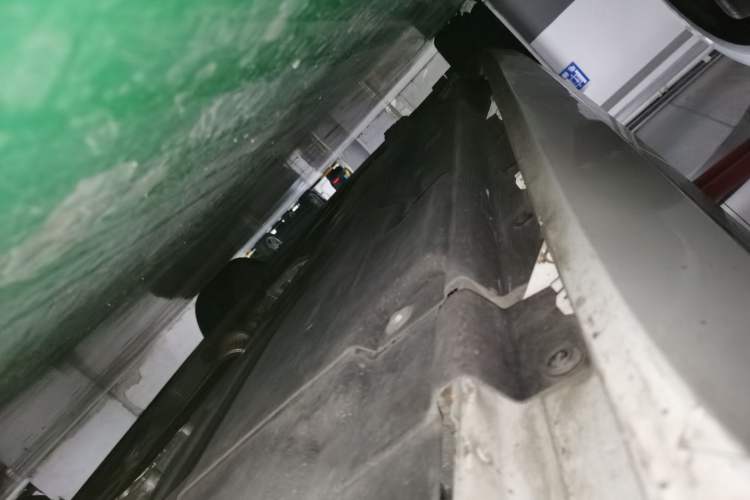 Used Jaguar XEL 2019 2.0T 200 PS Deluxe Edition Chassis Rear Left