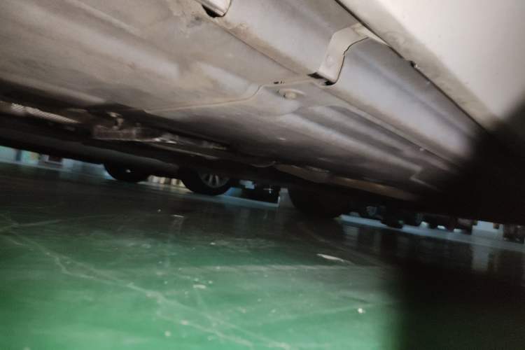 Used Jaguar XEL 2019 2.0T 200 PS Deluxe Edition Chassis Rear Right