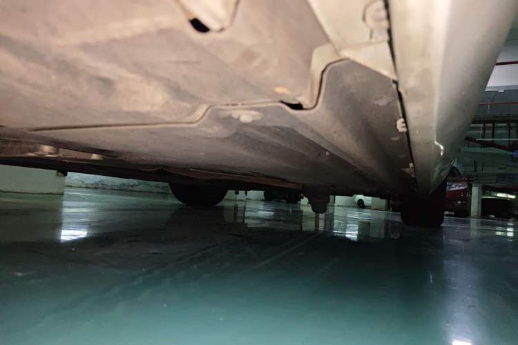 Used Jaguar XEL 2019 2.0T 200 PS Deluxe Edition Chassis Rear Right