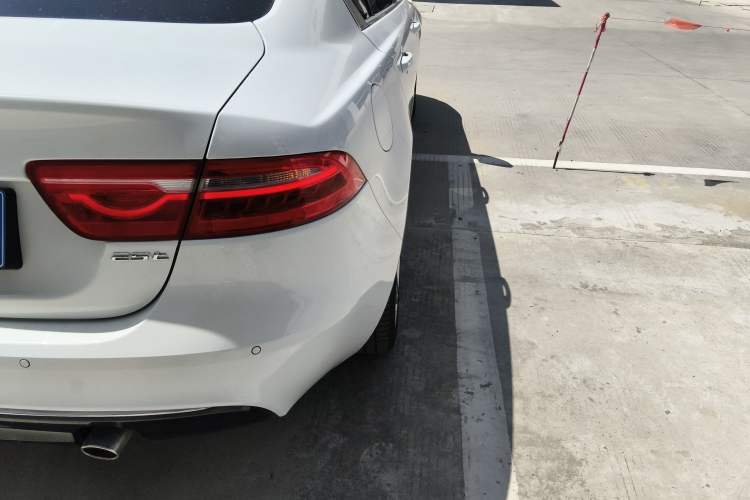 Used Jaguar XEL 2019 2.0T 250 PS Premium Edition Exterior 3