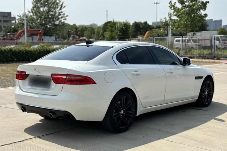 Used Jaguar XEL 2019 2.0T 200 PS Deluxe Edition Exterior 3