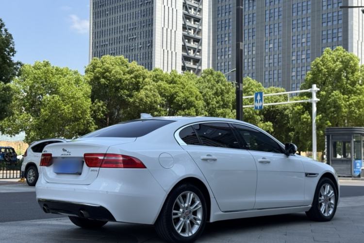 Used Jaguar XEL 2019 2.0T 200 PS Luxury Edition Exterior 4