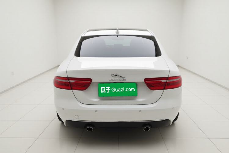 Used Jaguar XEL 2019 2.0T 200 PS Deluxe Edition Exterior 4