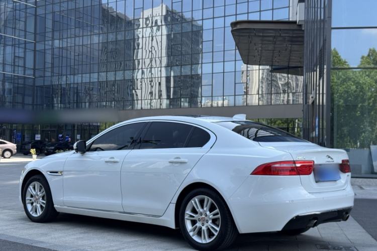 Used Jaguar XEL 2019 2.0T 200 PS Luxury Edition Exterior 5