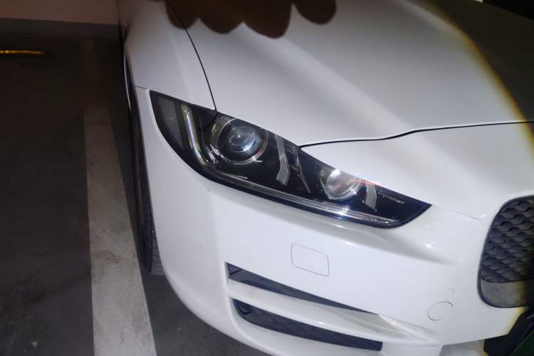 Used Jaguar XEL 2019 2.0T 200 PS Luxury Edition Exterior 6