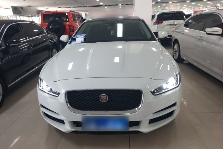 Used Jaguar XEL 2019 2.0T 200 PS Deluxe Edition Front