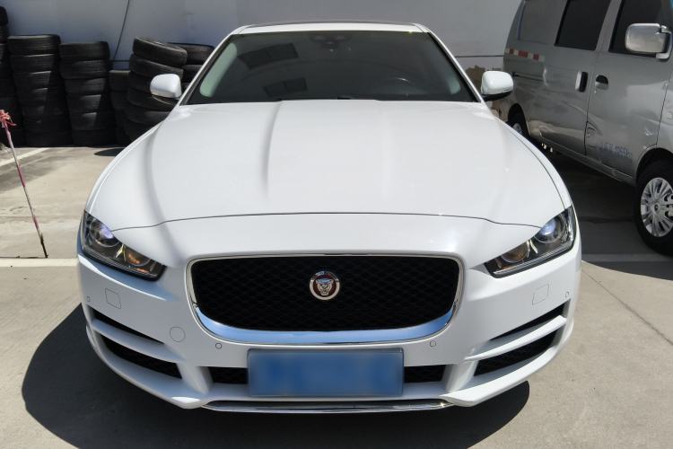 Used Jaguar XEL 2019 2.0T 250 PS Premium Edition Front