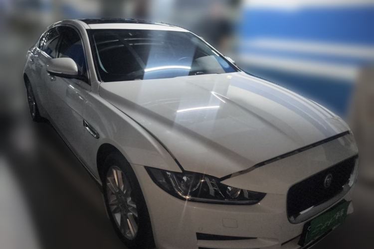 Used Jaguar XEL 2019 2.0T 200 PS Luxury Edition Front Right 45 Deg