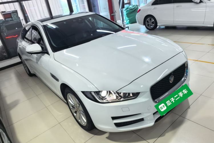Used Jaguar XEL 2019 2.0T 200 PS Elite Edition Front Right 45 Deg