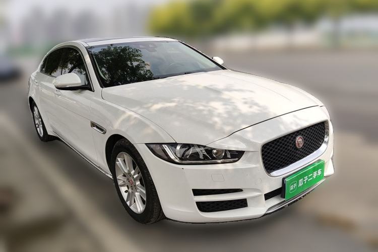 Used Jaguar XEL 2019 2.0T 200 PS Luxury Edition Front Right 45 Deg