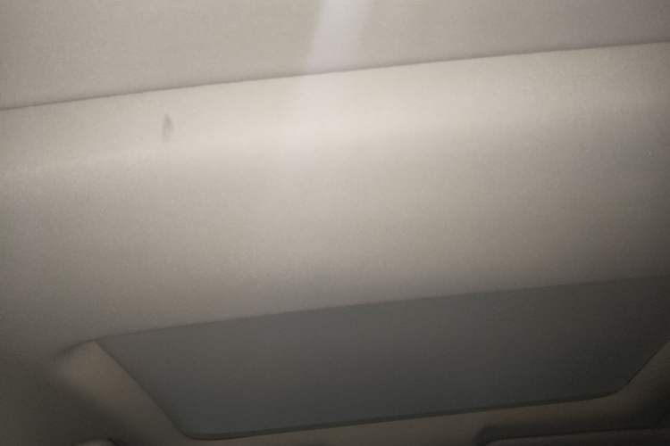 Used Jaguar XEL 2019 2.0T 200 PS Luxury Edition Headliner