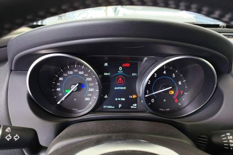 Used Jaguar XEL 2019 2.0T 200 PS Luxury Edition Instrument Cluster