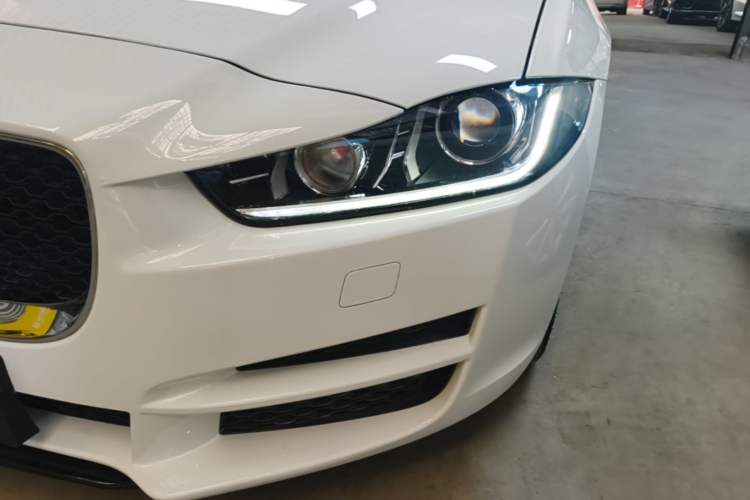 Used Jaguar XEL 2019 2.0T 200 PS Elite Edition Left Front Headlight