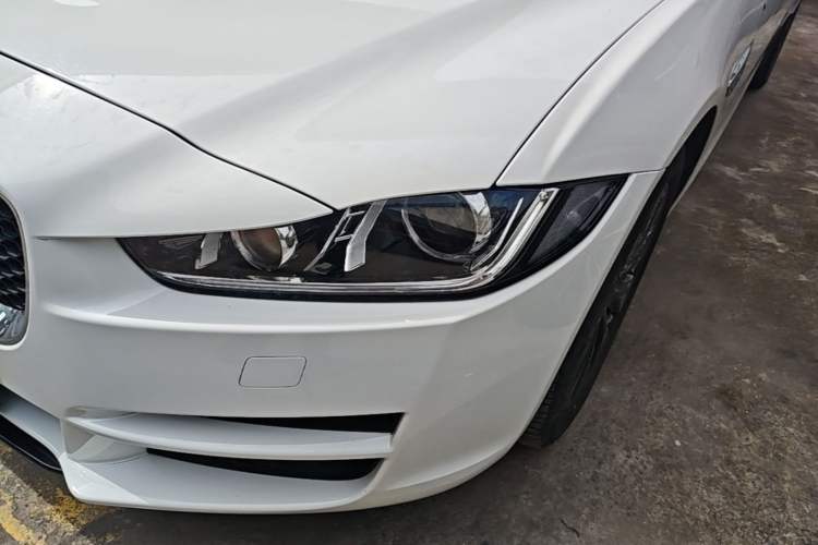 Used Jaguar XEL 2019 2.0T 200 PS Elite Edition Left Front Headlight