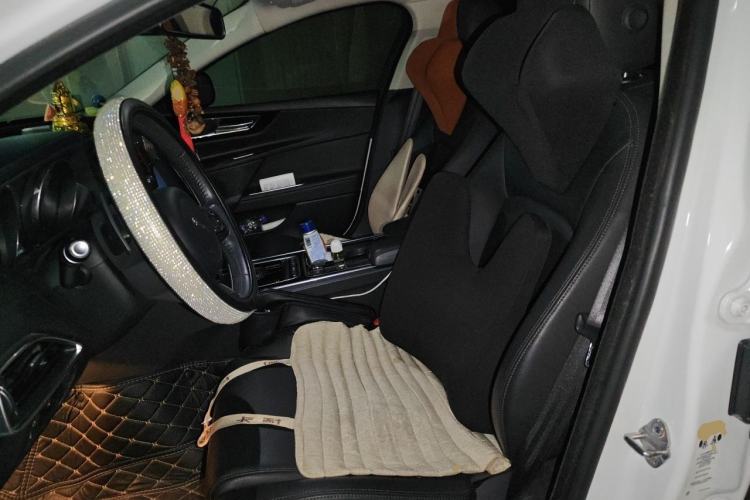 Used Jaguar XEL 2019 2.0T 200 PS Elite Edition Left Front Seat
