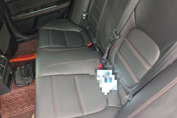 Used Jaguar XEL 2019 2.0T 200 PS Luxury Edition Left Rear Seat
