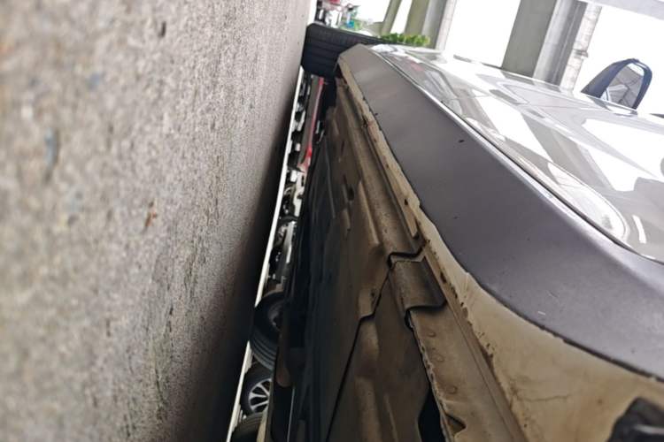 Used Jaguar XEL 2019 2.0T 200 PS Elite Edition Left Side Sill