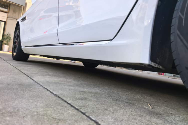 Used Jaguar XEL 2019 2.0T 200 PS Elite Edition Left Side Sill