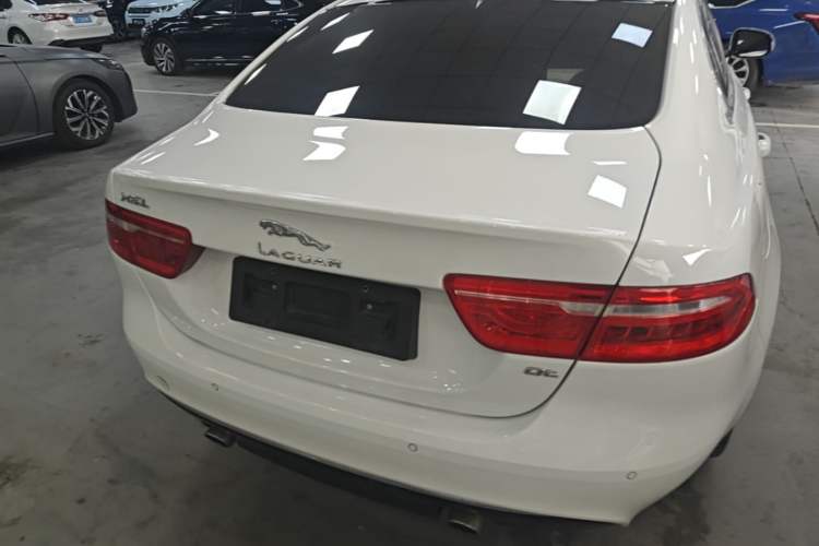 Used Jaguar XEL 2019 2.0T 200 PS Deluxe Edition Rear